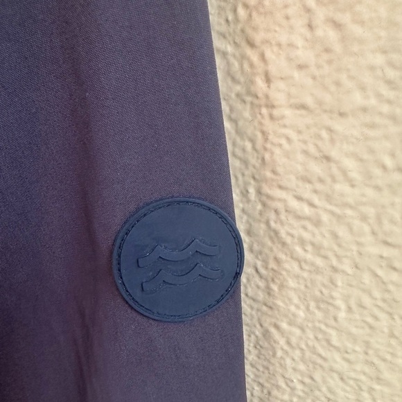 Norse Projects “Jen’s Zip Dry Nylon” Jacket Men’s Size Small Brown/Green EUC! - Picture 8 of 12